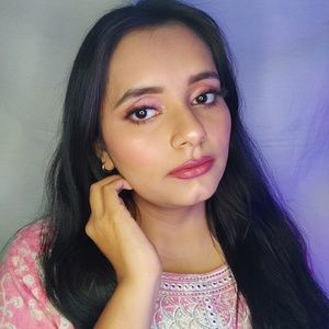 Meet your Posher, Eman